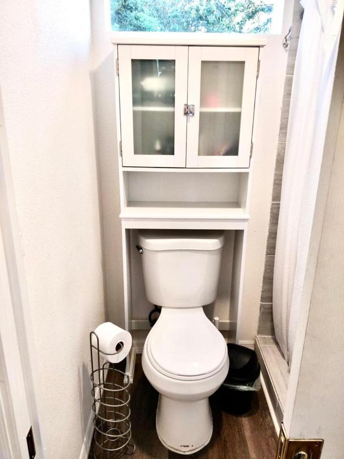 Two Fully Equipped Apartments And A Studio 5 Miles From The Beach San Petersburgo Exterior foto